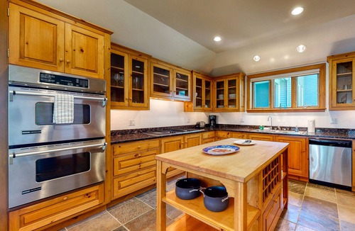 Isle of Springs House | Delightful oceanfront home with amazing views, wrap-around deck & two fireplaces