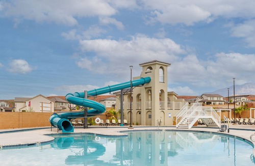 Washington House | Desert Riviera | Prime Location For Adventure! | 3 Bedroom, 3.5 Bathroom | Escondido Community
