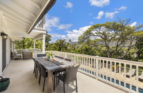 Kahala House | Diamond Head Luxury Home w/Pool, AC, Lanai and close to Waikiki, Hale Le'ahi