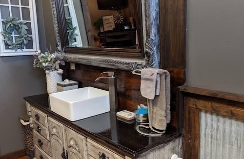 Dighton Hotel | Dighton Inn