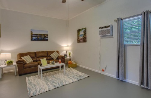 Wills Point House | Dock & Fire Pit: Lake Tawakoni Vacation Rental!