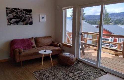 Homer House | Dockside Cabin - Homer Seaplane Base
