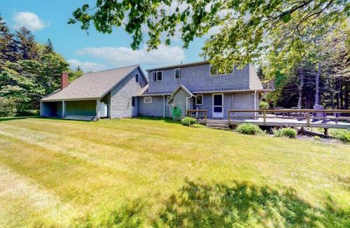 New Harbor House | Dog-friendly beach house with WiFi, private washer/dryer, deck, beautiful views
