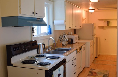 Diamond Ridge House | Dog friendly, Beck Hill Hideaway, Homer, Alaska Ocean View, mountains,Privacy