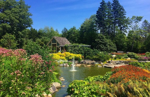 Ocean Point House | Double Queen w/Porch | Bluebird Ocean Point Inn | Private Beach Access