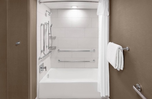 Springfield Hotel | DoubleTree by Hilton Springfield