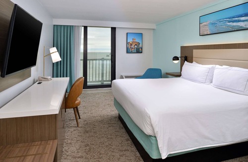 North Beach Hotel | DoubleTree by Hilton Corpus Christi Beachfront