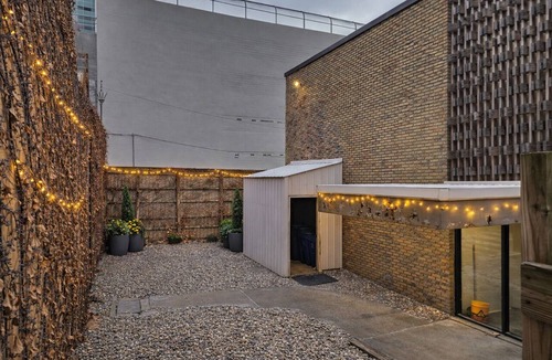 Burns Park Apartment | Downtown A2 Gem—Next to Hospitals, Stadium & Restaurants