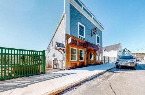 Northeast Harbor House | Downtown suite near with water with central AC and shared washer/dryer