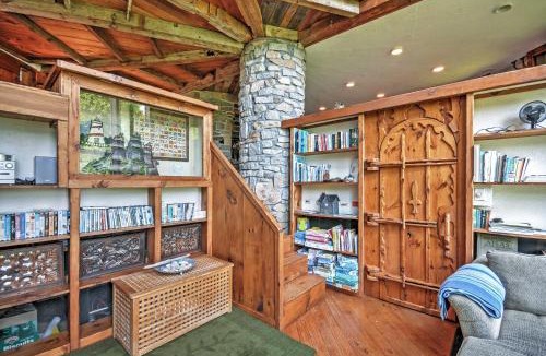 Prospect Harbor House | 'Dragonwood Castle' on Waterfront w/Stunning View