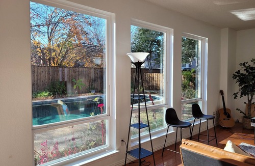 North Arlington House | Dreamy Central Spacious 6 Bedroom Pool House!