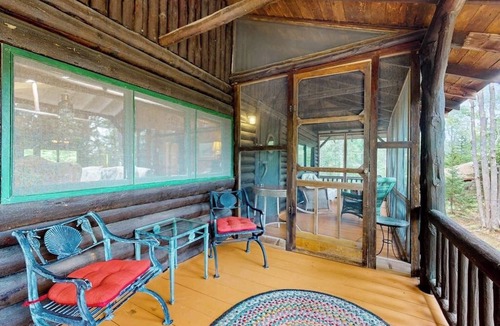 Boothbay Harbor Cabin | Dreamy Wooded Cabin W/Spacious Deck, Free WiFi, Secluded Location & More