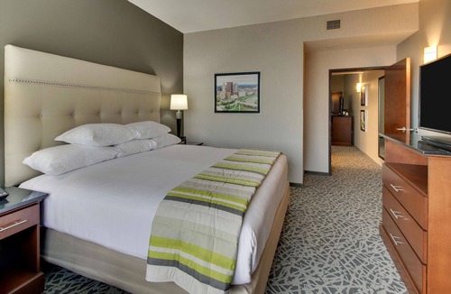 Polaris Hotel | Drury Inn & Suites Columbus Polaris