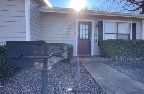 Denison Cabin | Duplex Style Cabin on Lake Texoma: Cabin 209
