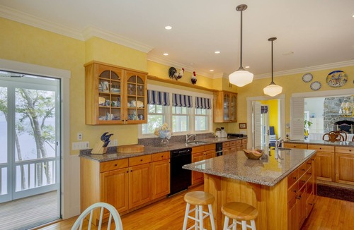 Rockport House | Eagle’s Nest; Maine Stunning Waterfront Home