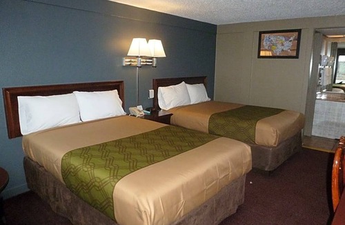 South Hills Hotel | Econo Lodge Pittsburgh I-79