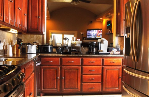 Central Oklahoma City House | Efficient and Modern home, Sleeps 8. Theres an airmattress that sleeps 2.