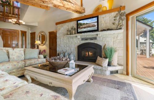 Rockport House | Elegant ocean view home with breathtaking views, private hot tub & large deck