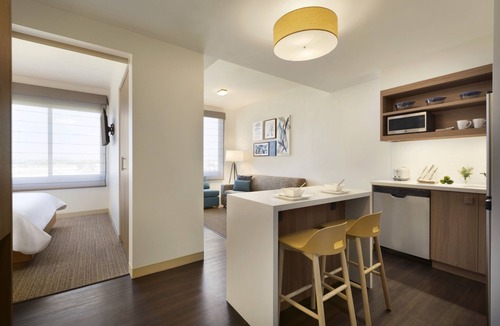 Dallas Hotel | Element by Marriott Dallas Love Field