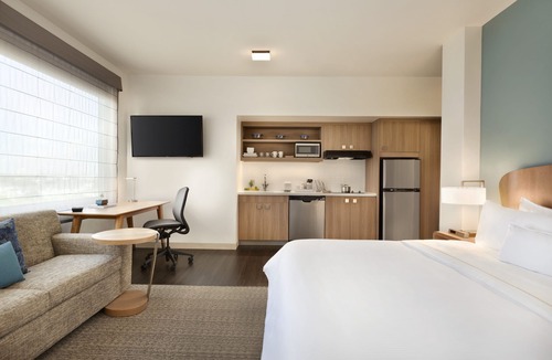 Dallas Hotel | Element by Marriott Dallas Love Field