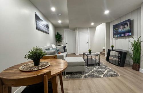 Calgary Apartment | Eli's Place