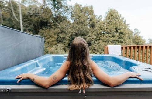 Bryant House | Elk Ridge with a private hot tub