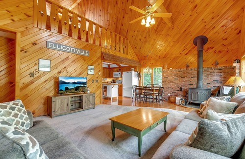 Ellicottville Ski Chalet | Ellicottville Chalet with beautiful storybook creek