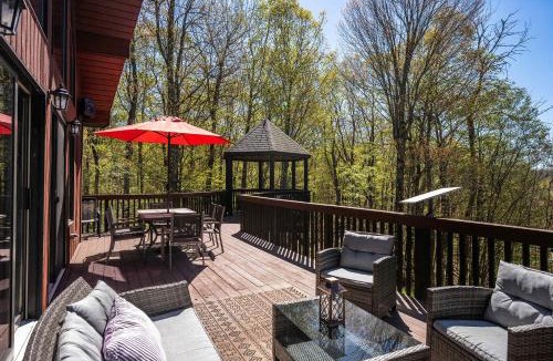 Salamanca House | Ellicottville Escape Chalet 5 min from town