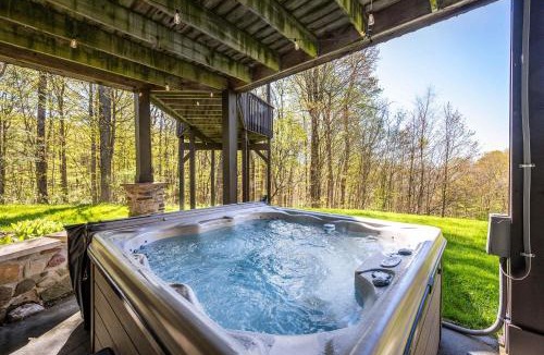 Salamanca House | Ellicottville Escape Chalet 5 min from town