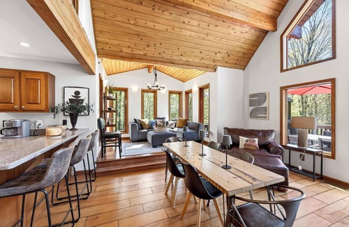 Salamanca House | Ellicottville Escape Chalet, 5 min from town