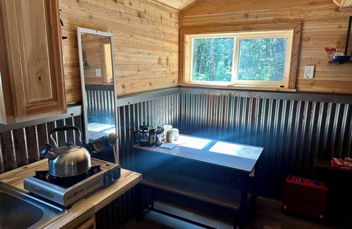 Seward Cabin | Ellsworth Glacier View Cabin #1 Remote Ocean Front Cabin