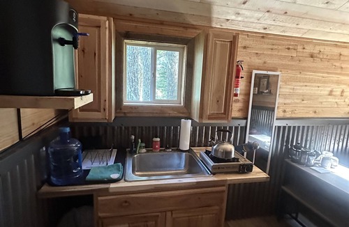 Seward Cabin | Ellsworth Glacier View Cabin #1 Remote Ocean Front Cabin