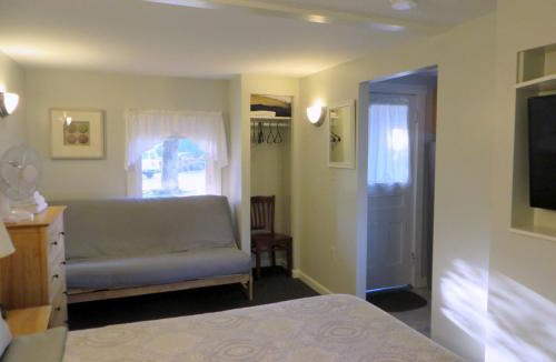 Old Orchard Beach Hotel | Elmwood Motor Court