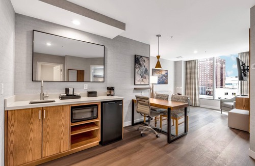 Downtown Buffalo Hotel | Embassy Suites Buffalo