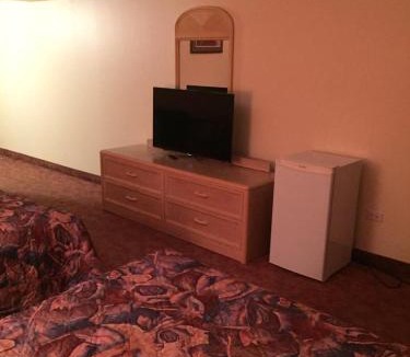 Brandon Hotel | Empire Inn