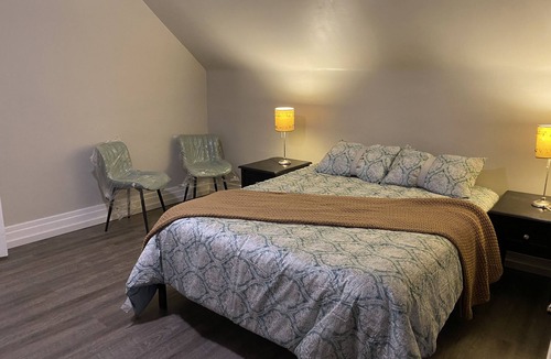 Cheektowaga House | Enjoy a home away from home, minutes from airport, mall, and great restaurants.