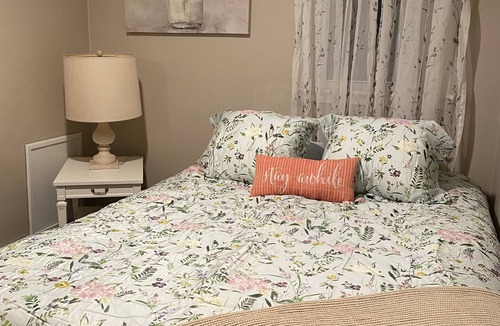 Cheektowaga House | Enjoy a home away from home, minutes from airport, mall, and great restaurants.