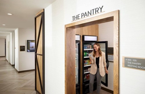 Legacy Park Apartment | Enjoy Free Breakfast, Free Wi-Fi, and an Outdoor Pool
