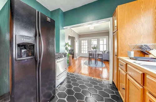 Garfield Heights House | Entire House, Bella the Stylish Home in Garfield Heights - Furnished