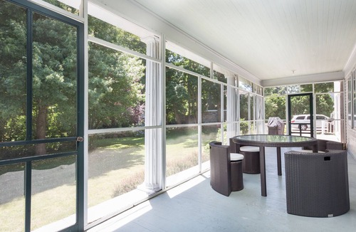 Narragansett Pier House | Entire House:14 Guests, 7 BRs, 10 Beds, 5 Full Baths, Outdoor Shower, Beach Gear