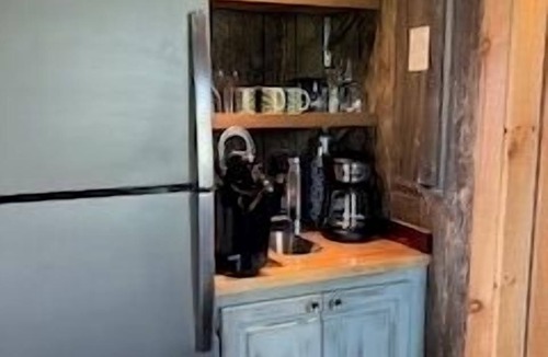 Clayton Cabin | Epic sunrises between Clayton Ga & Highlands NC in Scaly Mountain, NC community
