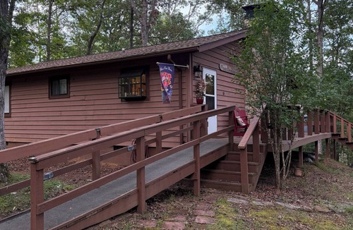 Murphy Cabin | Escape to the Smoky Mountains at this 2-bedroom, 1-bath cabin in Murphy, NC.