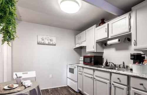 Excelsior Springs Apartment | Excellent Excelsior
