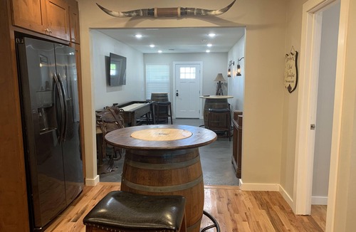 Tulsa House | Excellent location right across the street from the Expo Center! – Sleeps 8