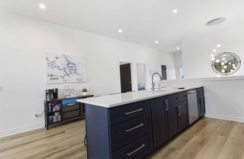 Climax Springs House | Expansive Deck, Private Dock, Boat Slip and Stunning Views
