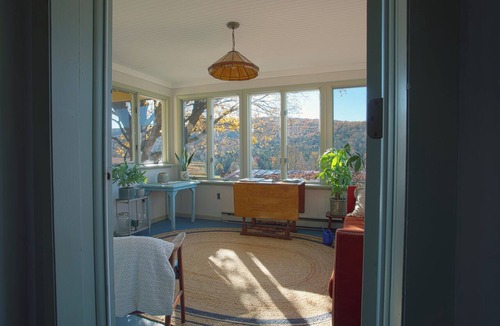 Jefferson House | Experience a Bespoke Farmhouse with Private Trails