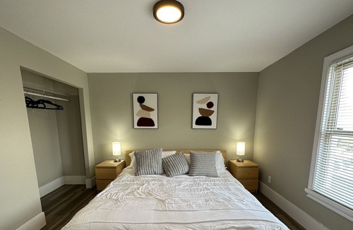 Walkerville House | Explore Windsor - Private Getaway in the Core