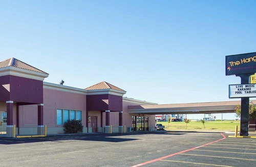Greenville Hotel | Express Inn & Suites