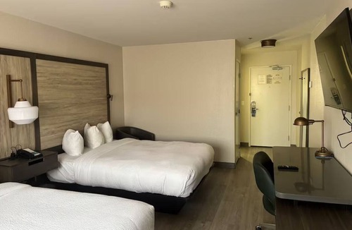 South Side Hotel | Fair Field Inn Corpus Christi 2 Queen Studio