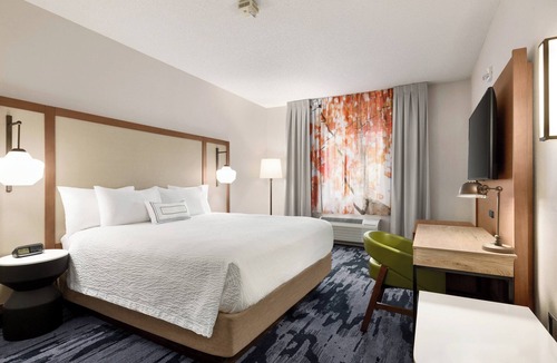 Erie Hotel | Fairfield Inn by Marriott Erie Millcreek Mall